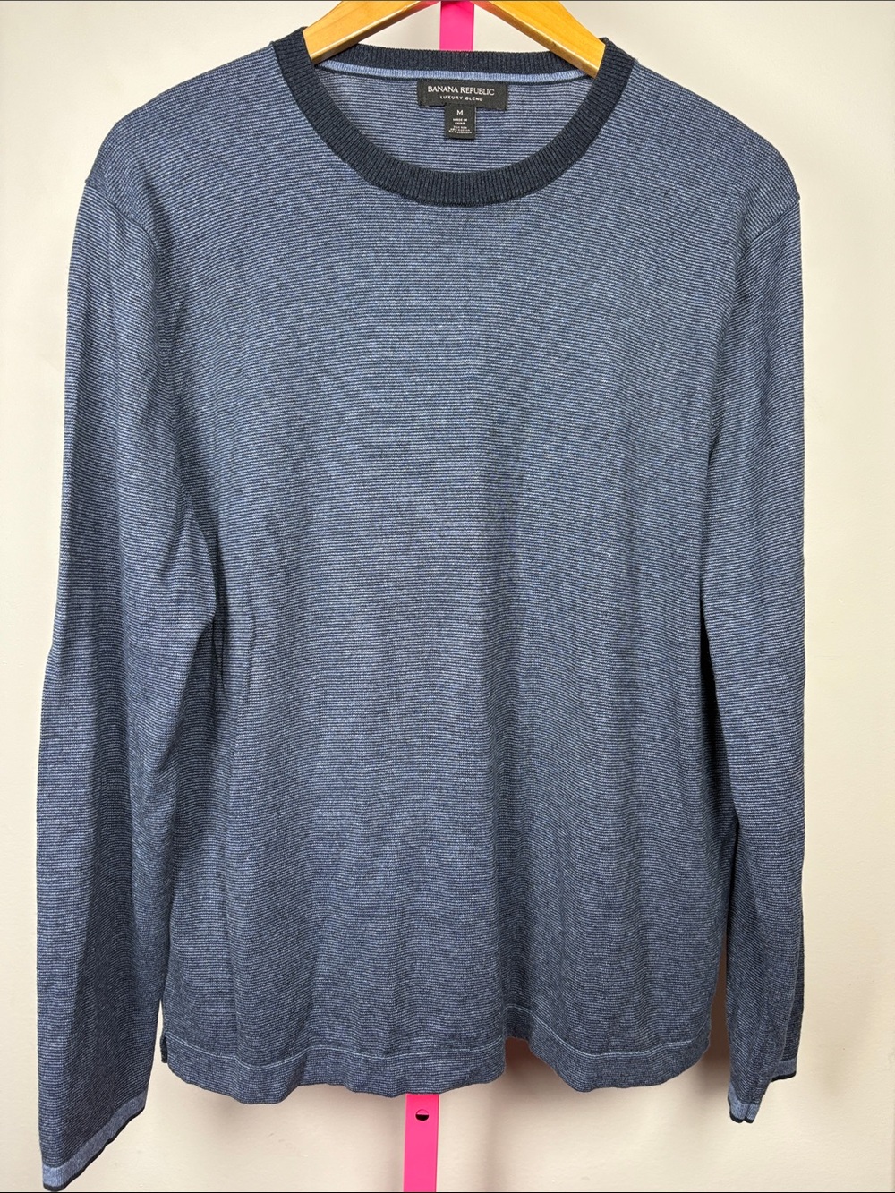 Banana Republic Men’s Heathered Navy Long Sleeve Crewneck